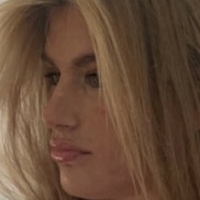 Ashlyn Allmann Desnuda