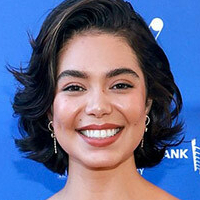 Auli'i Cravalho Desnuda