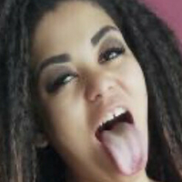 belaysha Desnuda