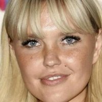 Bonnie Strange Desnuda