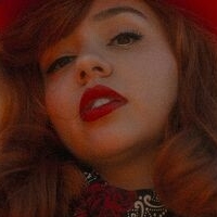 Cherry Gwendolyn Desnuda
