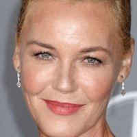 Connie Nielsen Desnuda