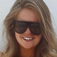 Emily Mather Desnuda