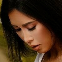 fusemagazine Desnuda