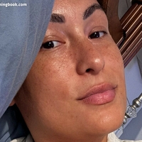 Hayley Alexis Desnuda