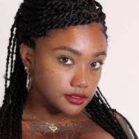 Izzy Saeko Desnuda