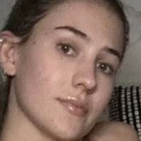 Justine Ouellet Desnuda