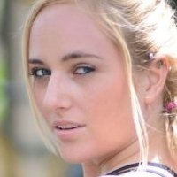 Kate England Desnuda