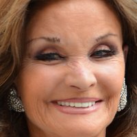 Kate O'Mara Desnuda