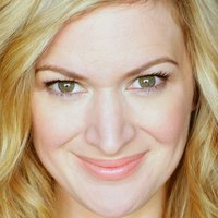 Kelly Hutchinson Desnuda