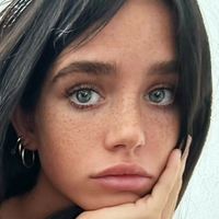 kinlllley Desnuda