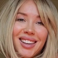 Kris Price Desnuda