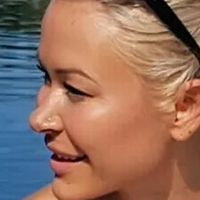 Linda Lengl Desnuda
