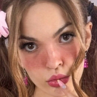 Lisa la Kisa Desnuda