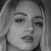 Melanie_neubacher Desnuda