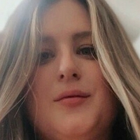 Melrosert Desnuda