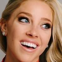 Olivia Harlan Desnuda