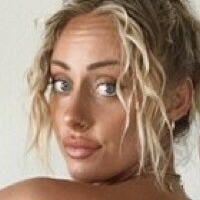 Oliviakayemyers Desnuda