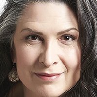 Pamela Rabe Desnuda