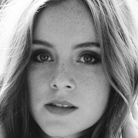 Sophie Rundle Desnuda