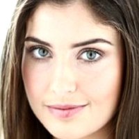 Tess Atkins Desnuda