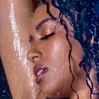 Victoria Allyse Desnuda