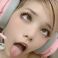 Yuyu Monster Desnuda